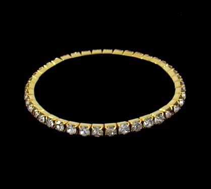 Pulseira simples dourada com strass